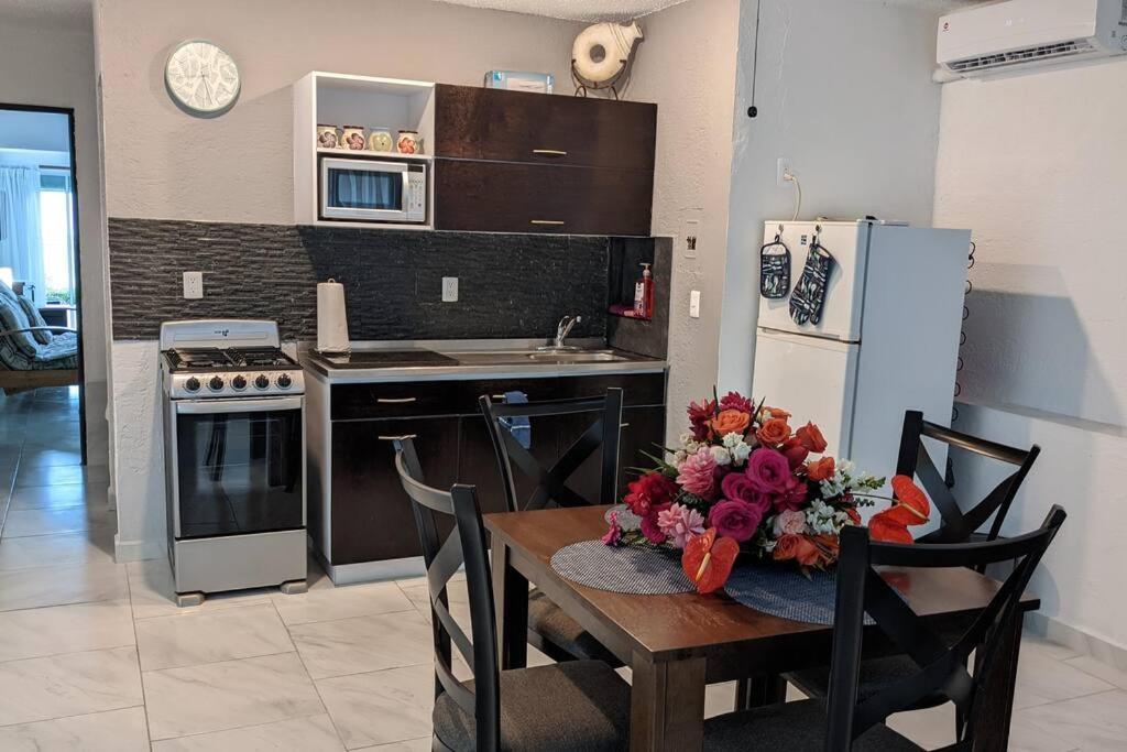 Cancun Oceanfront, Entire Apartment Ngoại thất bức ảnh